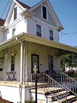Bay Front Historic District-01.jpg