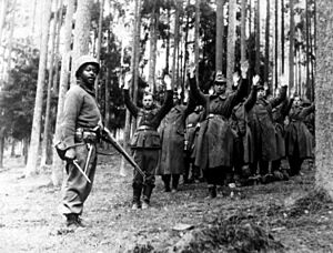 Archivo:BlacksoldierwithGermanPOW
