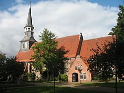 Bonifatius-Kirche Schenefeld, Kreis Steinburg.JPG