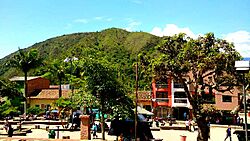 Buriticá parque.jpg