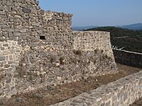 Castell de Torcafelló Muralles 2