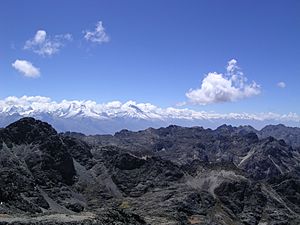 Archivo:Cordillera Blanca y Cordillera Negra
