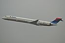 Delta Air Lines MD-90-30; N902DA@LAX;21.04.2007 462bu (4270211042).jpg