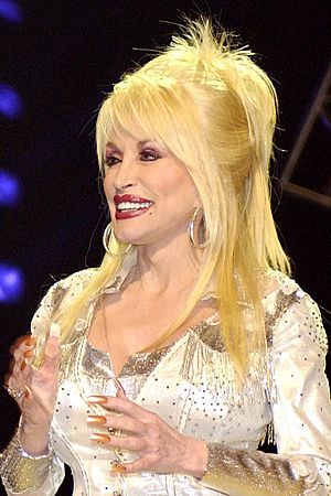Archivo:Dolly Parton in Nashville 2
