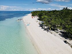 Dumaluan beach.jpg