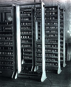 Archivo:EDSAC (10)