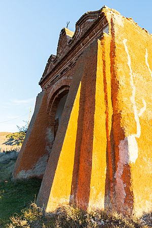 Archivo:Ermita del Santo Sepulcro, Ibdes, Zaragoza, España, 2015-01-08, DD 01