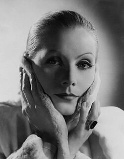 Greta Garbo by Clarence Sinclair Bull 1931.jpg