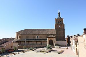 Archivo:Iglesia de San Facundo y San Primitivo, Cisneros