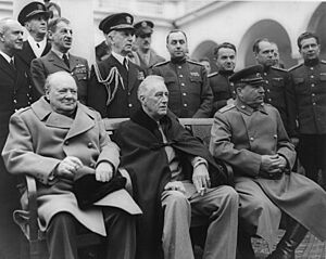 Archivo:Jalta 1945