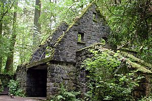 Archivo:Macleay stone building