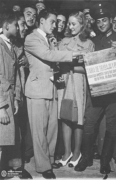 Mirtha Legrand en 1944