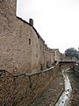 Muralla est i riu del Palau