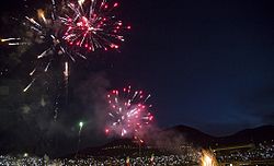 Archivo:New Year celebration in Sanandaj (13970101000005636571882740976326 78974)