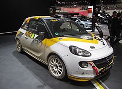 Opel-Adam-R2 frontal-right-side IAA2013 LWS2907