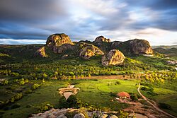 Pedras da Boca e da Caveira vistas da Pedra do Lagarto. Parque Estadual da Pedra da Boca, Araruna, PB 1.jpg