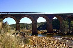 Puente Oraque.jpg