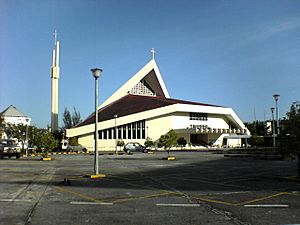 Archivo:Sacred Heart RC Church