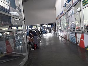 Archivo:Taquillas Terminal De Transportes De Buga
