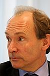 Archivo:Tim Berners-Lee closeup