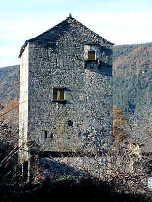 Archivo:Torre marcela de Bergua