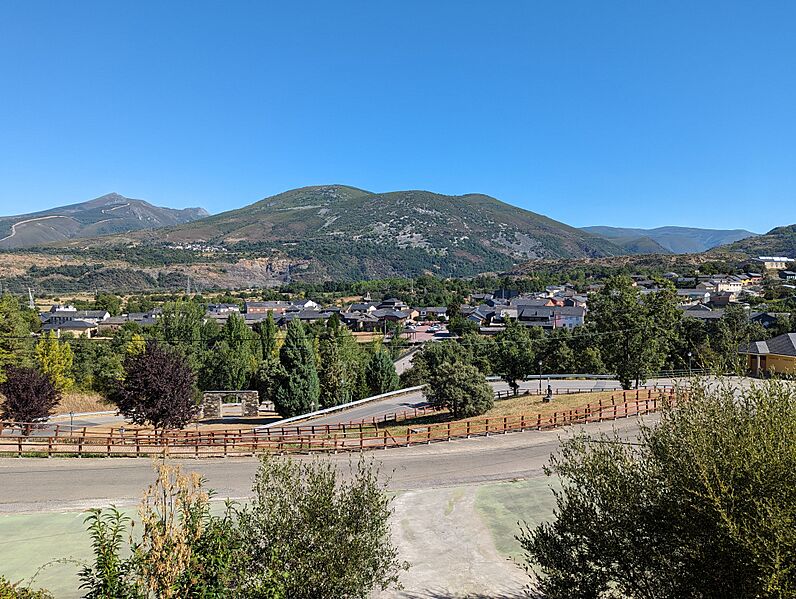 Vista de Páramo del Sil