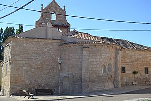 Archivo:Abside de iglesia de SAN MARTIN de torre de esgueva