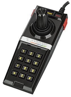 Archivo:Atari-5200-Controller-FL