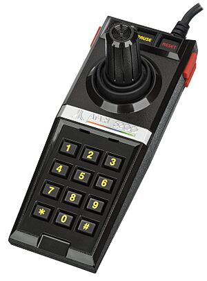 Archivo:Atari-5200-Controller-FL