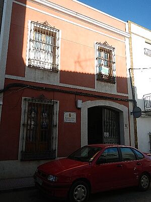Archivo:Biblioteca de Santa Marta