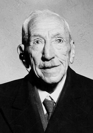 Archivo:BillyHughes1945