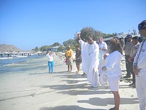 Archivo:Domingo santo