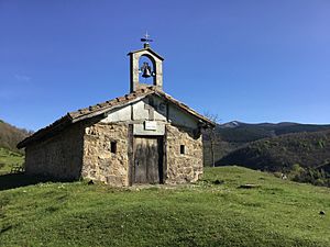 Archivo:Ermita de San Millán, Santa Cruz del Valle Urbión