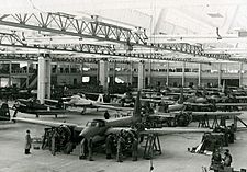 Archivo:Fábrica Militar de Aviones de Córdoba - 1940-1950