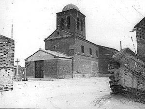 Archivo:Fundación Joaquín Díaz - Iglesia parroquial de Santa María del Castillo - Campillo (El) (Valladolid)