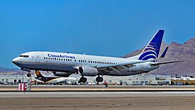 HP-1729CMP Copa Airlines 2012 Boeing 737-8V3 - cn 41088 - 3977 (26396880433).jpg