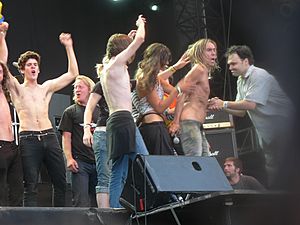 Archivo:Iggy and the Stooges - Sziget Fesztivál, 2006.08.15 (27)