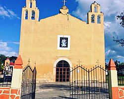 Iglesia en Tixcacalcupul, Yucatán.jpg