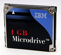 Archivo:MicroDrive1GB