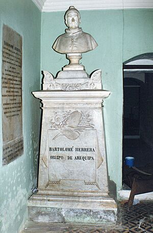 Archivo:Monumento Bartolomé Herrera