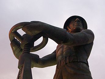 Archivo:Monumento al Obrero Petrolero (Caleta Olivia).