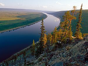 Archivo:Olyokma river