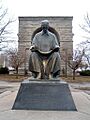 Photo statue nikola-tesla 01 adjusted