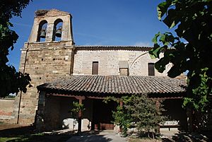 Archivo:San Martín del Obispo 001 Church of San Martin de Tours