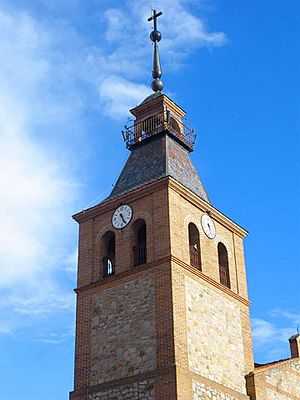 Archivo:Santa María del Páramo - Iglesia de Nuestra Señora de la Asunción 02