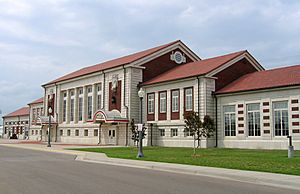 Archivo:Topeka, KS Overland Station (511631948)