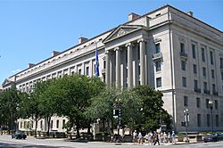 U.S. Department of Justice headquarters, August 12, 2006.jpg