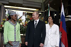 Archivo:Vladimir Putin in South Africa 5-6 September 2006-13