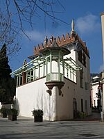 049 Can Puig i Cadafalch, c. Dolors Monserdà - pl. de Vendre (Argentona).jpg