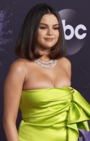Archivo:191125 Selena Gomez at the 2019 American Music Awards